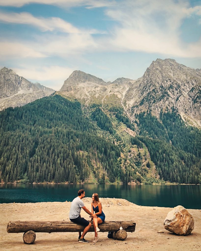 Zitbank aan het meer van Anterselva