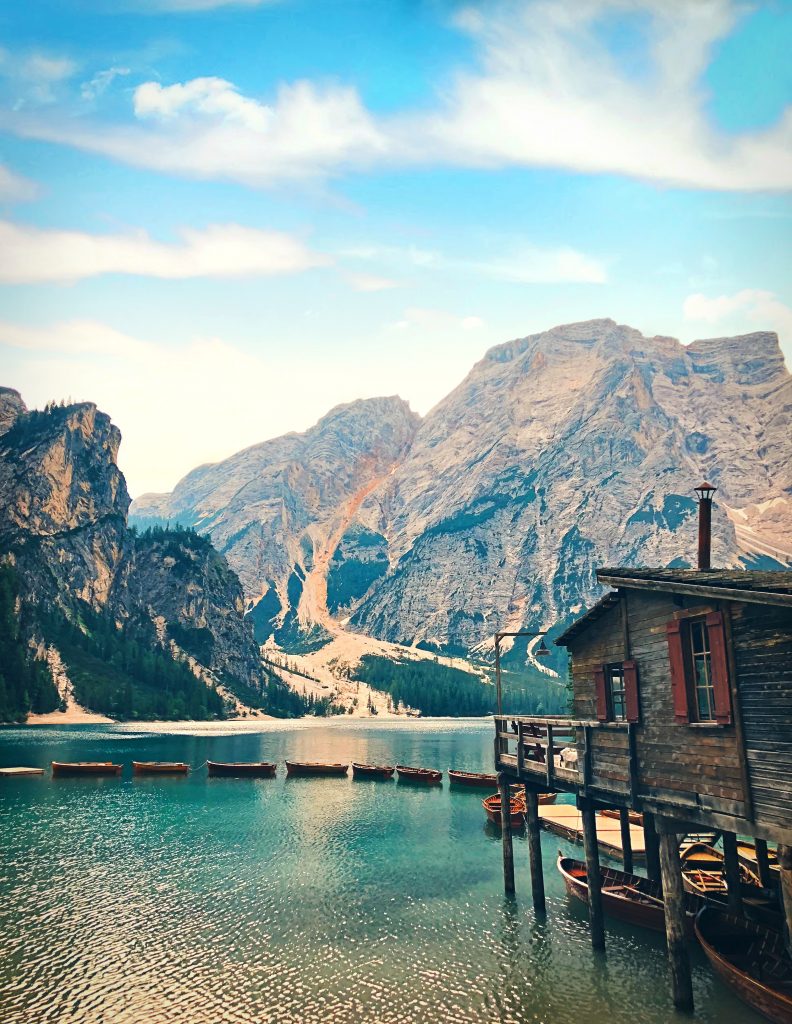 Het boothuisje van Lago di Braies